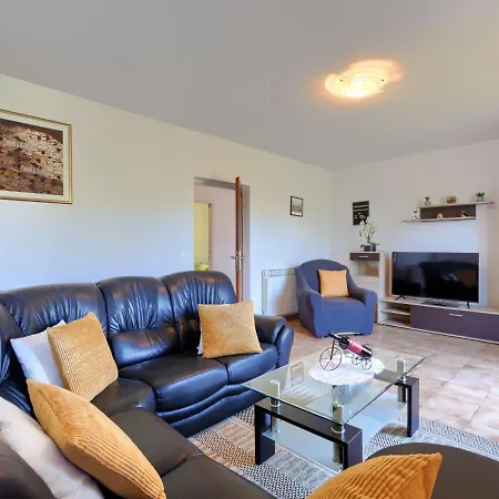 Jurican By Interhome *
