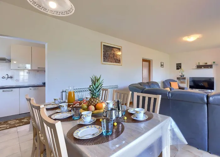 Jurican By Interhome