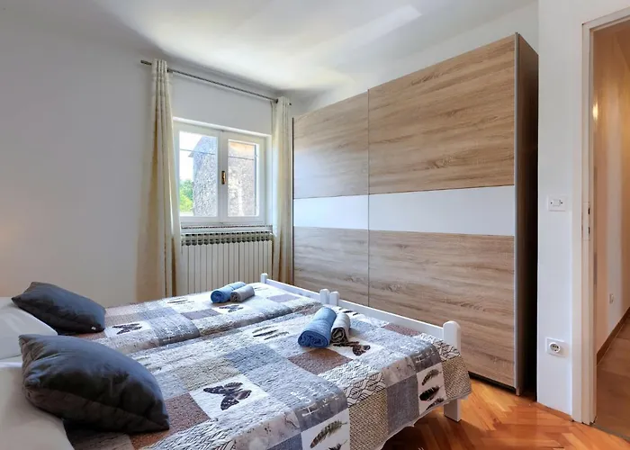 Jurican By Interhome