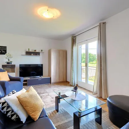 Jurican By Interhome Visnjan