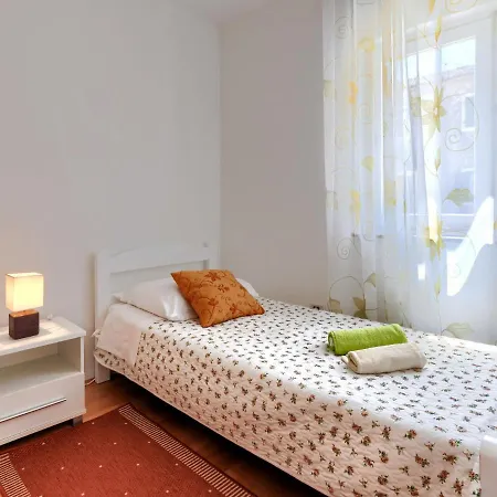 Jurican By Interhome Visnjan